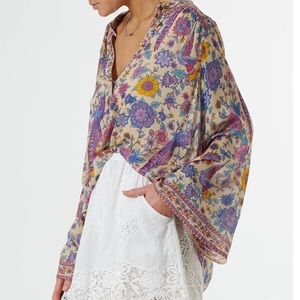 Spell lovebird blouse chamomile 🦋